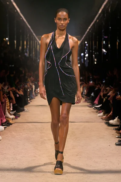 Look 33